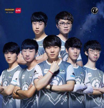 力足够吸引 力足够吸引