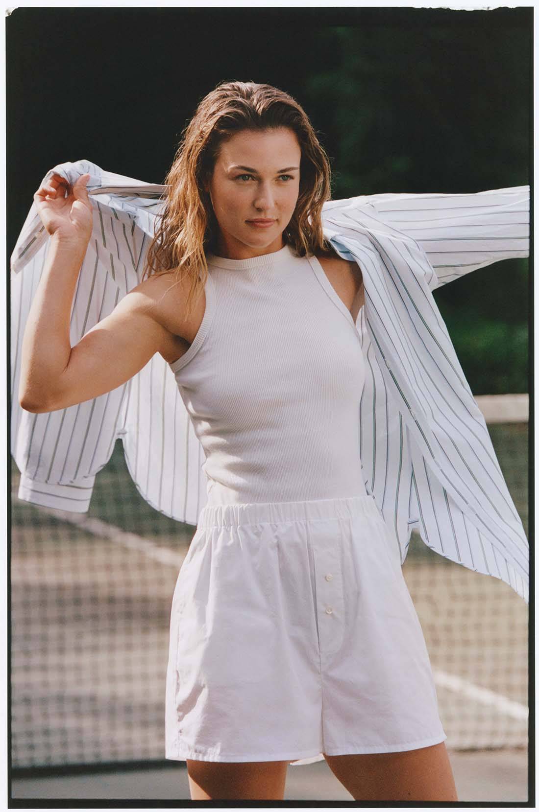 他们不仅在 他们不仅在