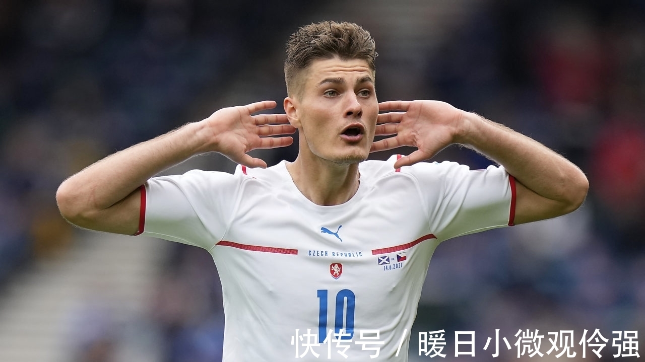 这就给了阿 这就给了阿