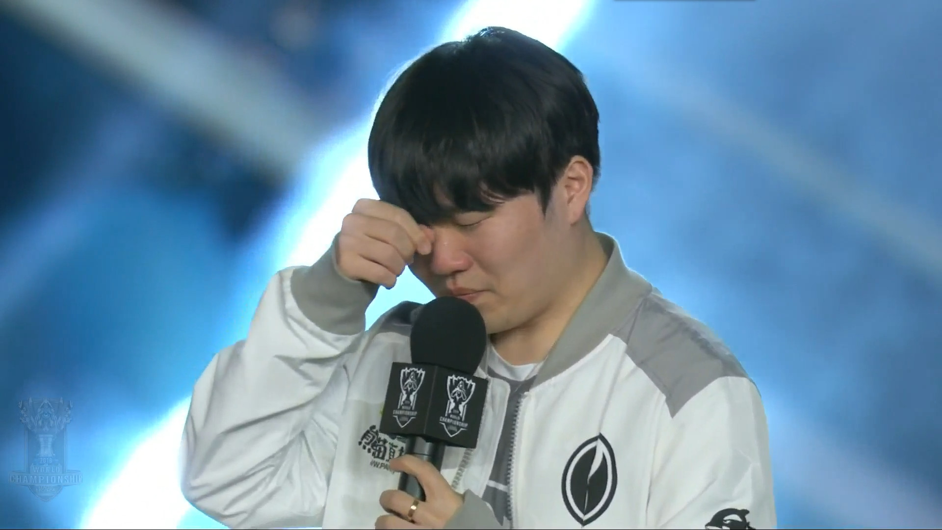 以一名从葡 以一名从葡